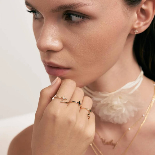 Anel Solitário Feminino Ouro 18k 750 Cruz Ajustável Elegante - Imagem 3