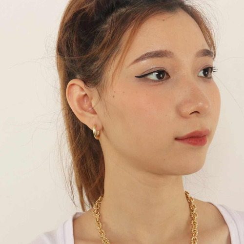 Brinco Ouro 18k 750 Feminino Ponta De Coração Elegante Luxo - Imagem 3