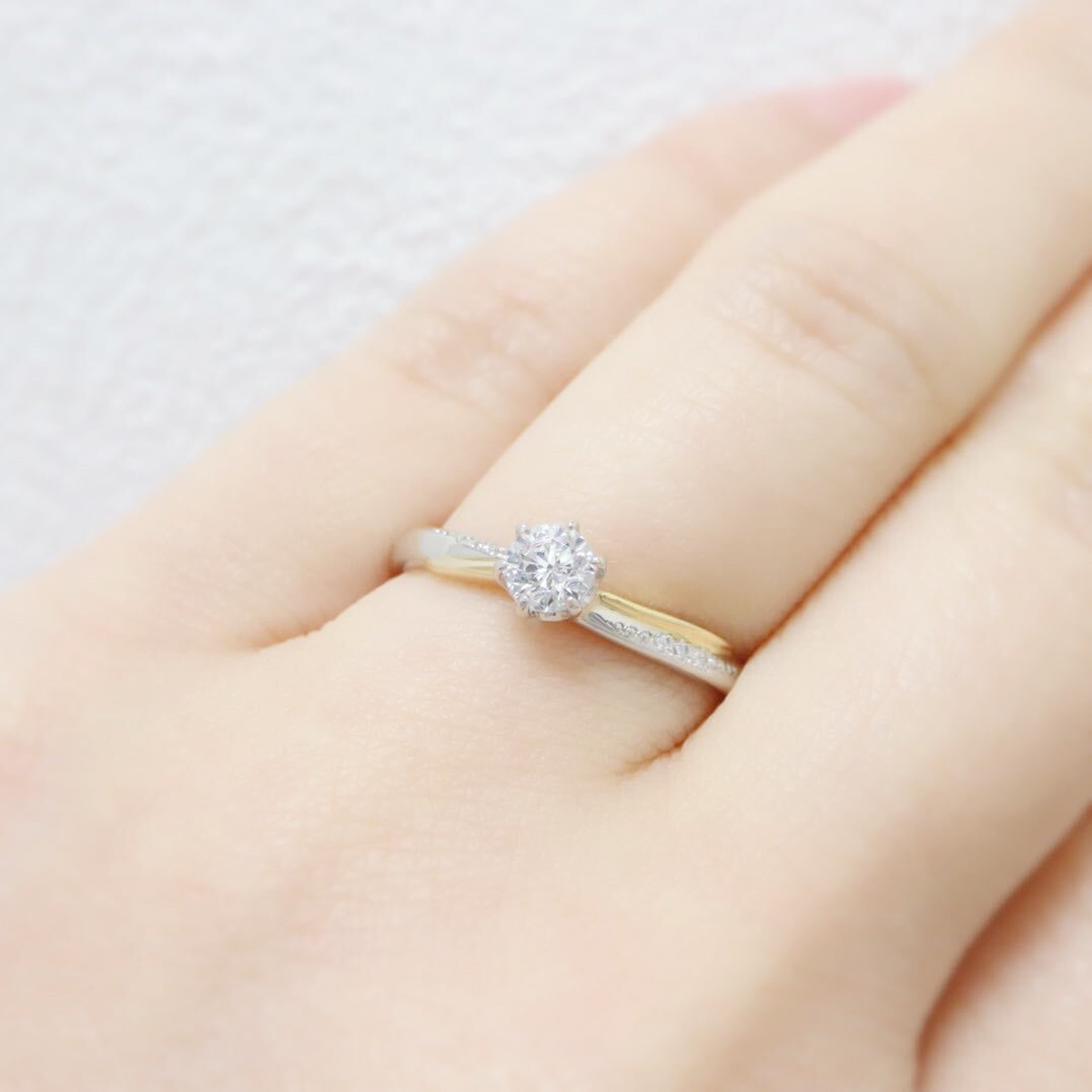 Anel Noivado Lua Ouro Branco & Amarelo - Imagem 4